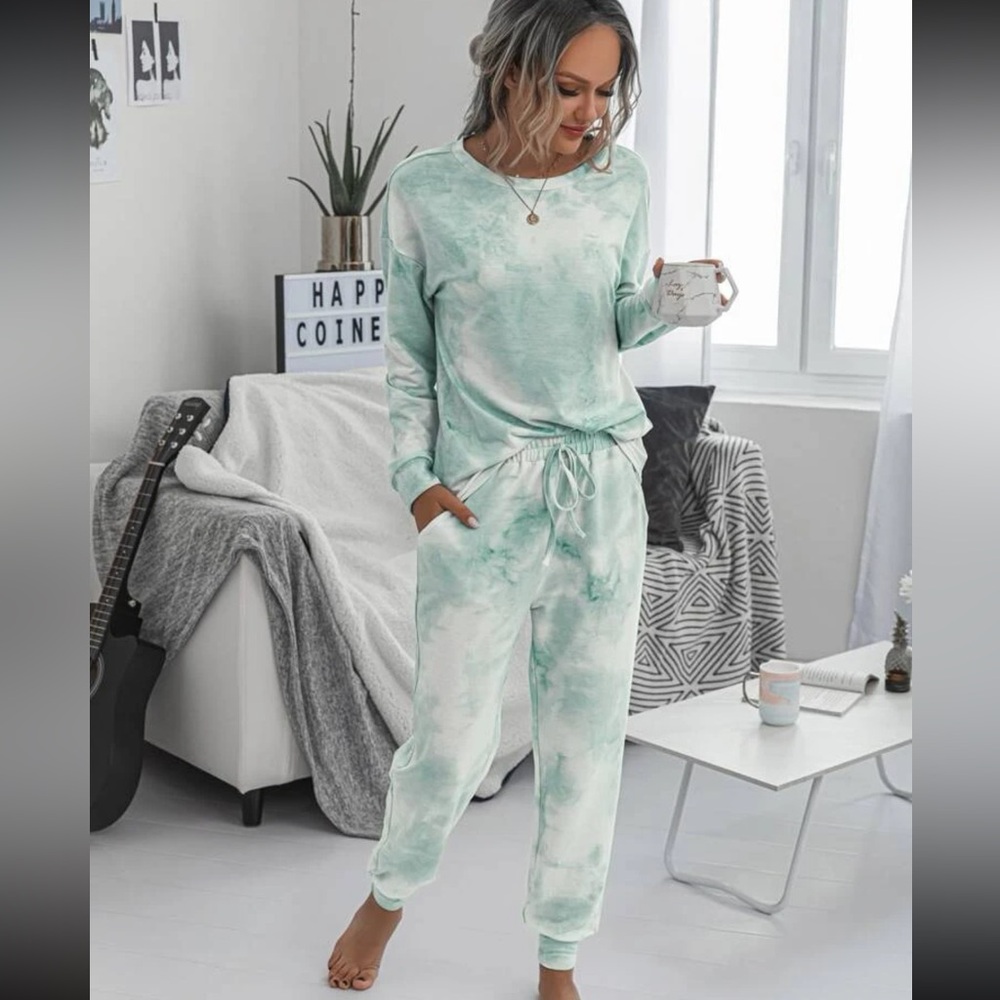 SHEIN tie die sweatsuit